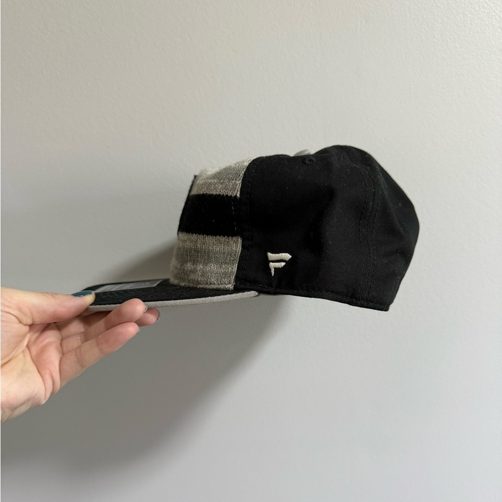 Fanatics  LA Kings SnapBack - Picture 3 of 6